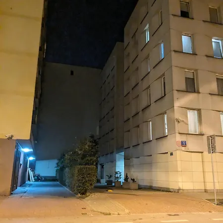 Daire Spielberg 2 Bedroom