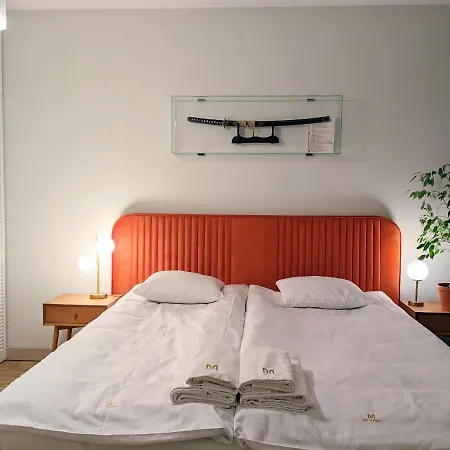 Spielberg 2 Bedroom Appartamento Varsavia